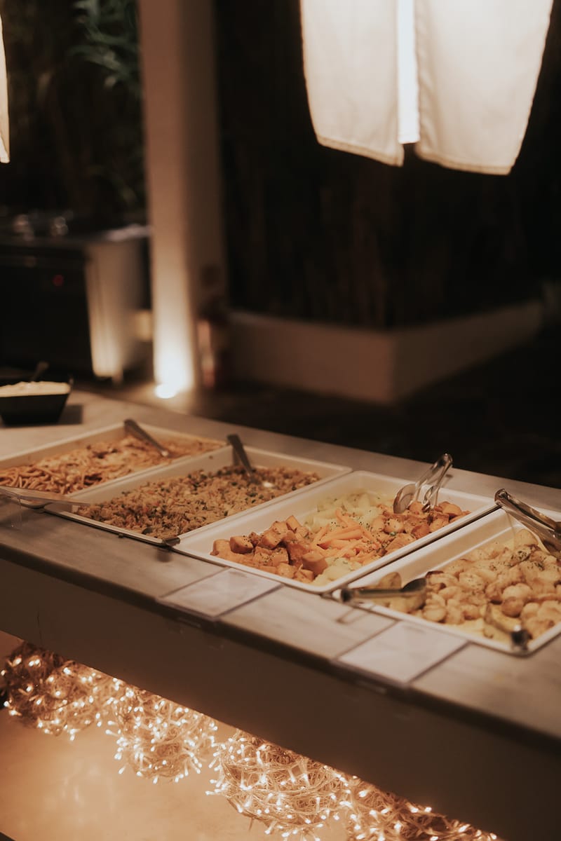 WEdding Cake and Party