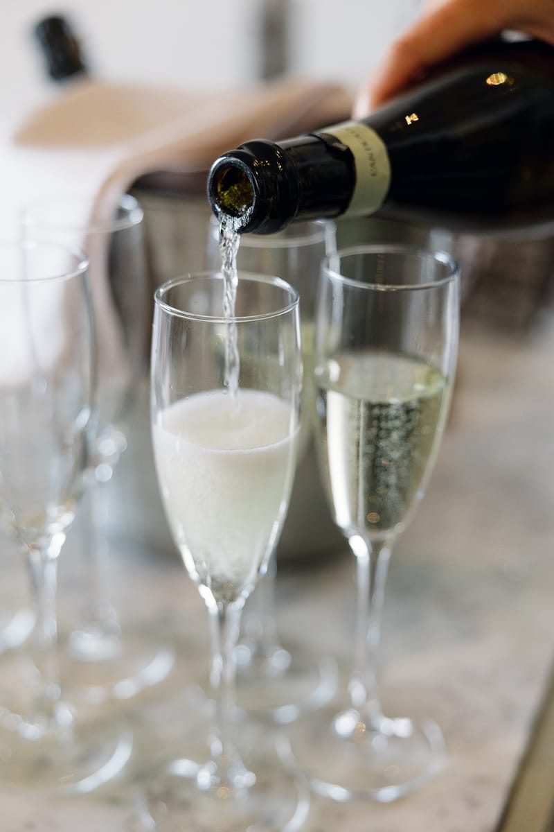 Lauren and Ioannis Wedding at the Gallery Venue of the Island Art and Taste venues in the Athenian Riviera