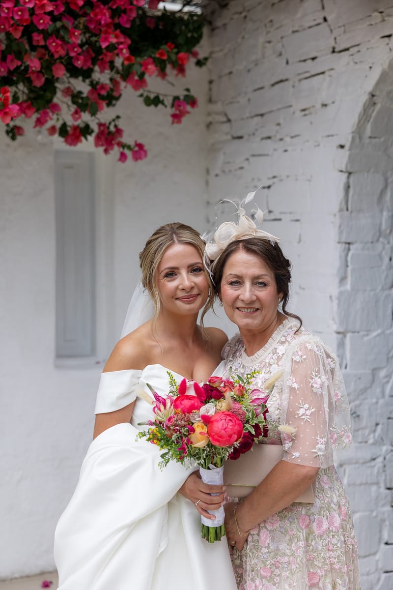 Lauren and Ioannis Wedding at the Gallery Venue of the Island Art and Taste venues in the Athenian Riviera