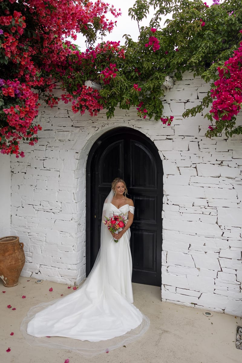 Lauren and Ioannis Wedding at the Gallery Venue of the Island Art and Taste venues in the Athenian Riviera