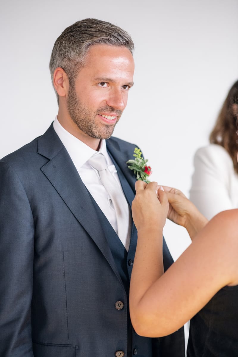 Lauren and Ioannis Wedding at the Gallery Venue of the Island Art and Taste venues in the Athenian Riviera