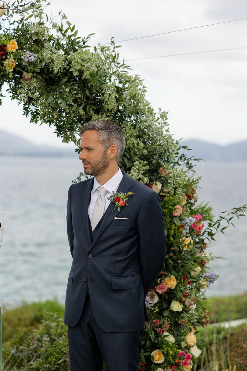 Lauren and Ioannis Wedding at the Gallery Venue of the Island Art and Taste venues in the Athenian Riviera