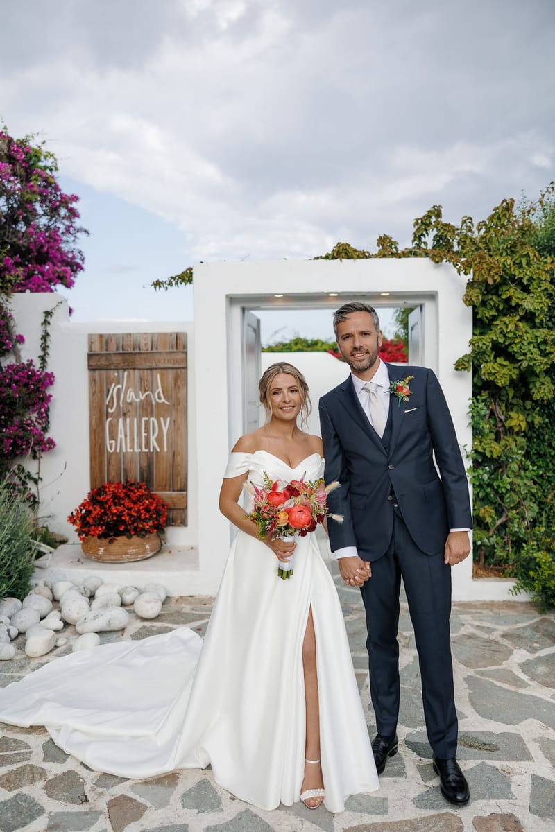 Lauren and Ioannis Wedding at the Gallery Venue of the Island Art and Taste venues in the Athenian Riviera