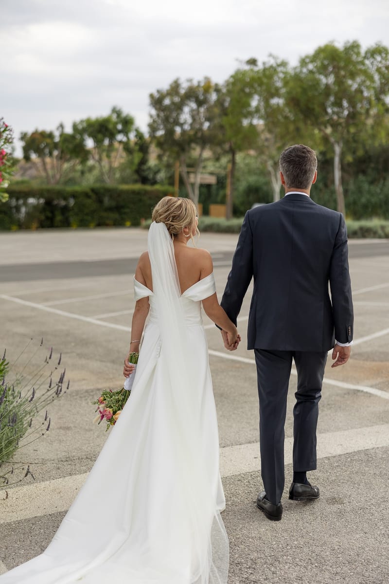 Lauren and Ioannis Wedding at the Gallery Venue of the Island Art and Taste venues in the Athenian Riviera