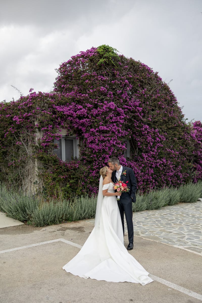 Lauren and Ioannis Wedding at the Gallery Venue of the Island Art and Taste venues in the Athenian Riviera