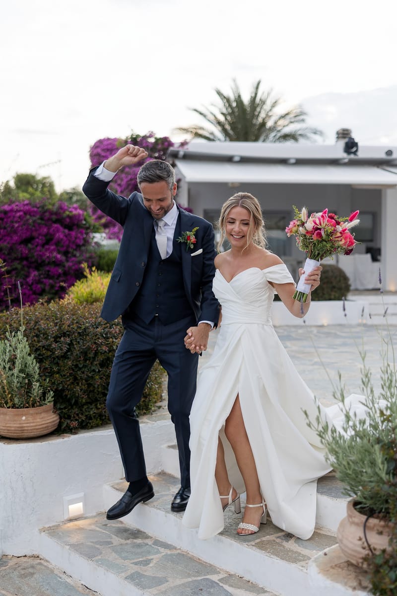 Lauren and Ioannis Wedding at the Gallery Venue of the Island Art and Taste venues in the Athenian Riviera