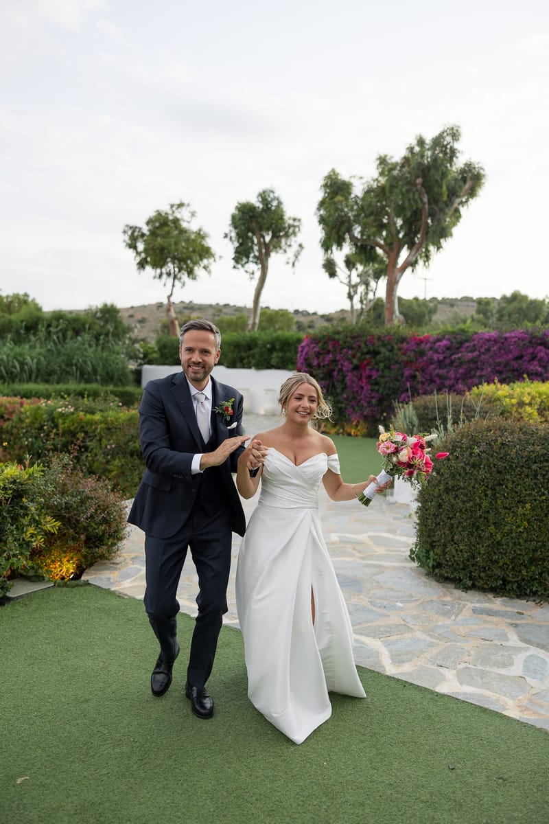 Lauren and Ioannis Wedding at the Gallery Venue of the Island Art and Taste venues in the Athenian Riviera