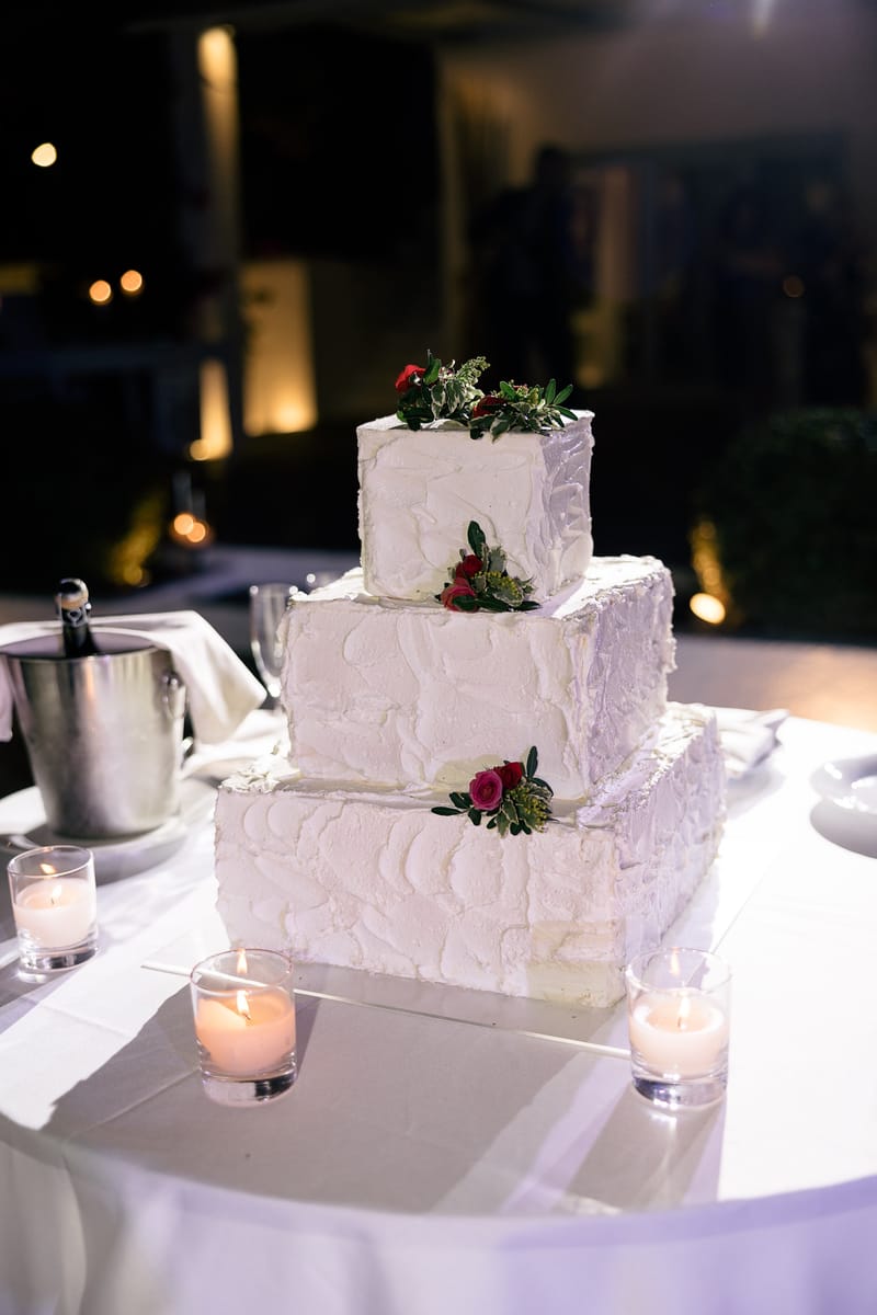 Lauren and Ioannis Wedding at the Gallery Venue of the Island Art and Taste venues in the Athenian Riviera