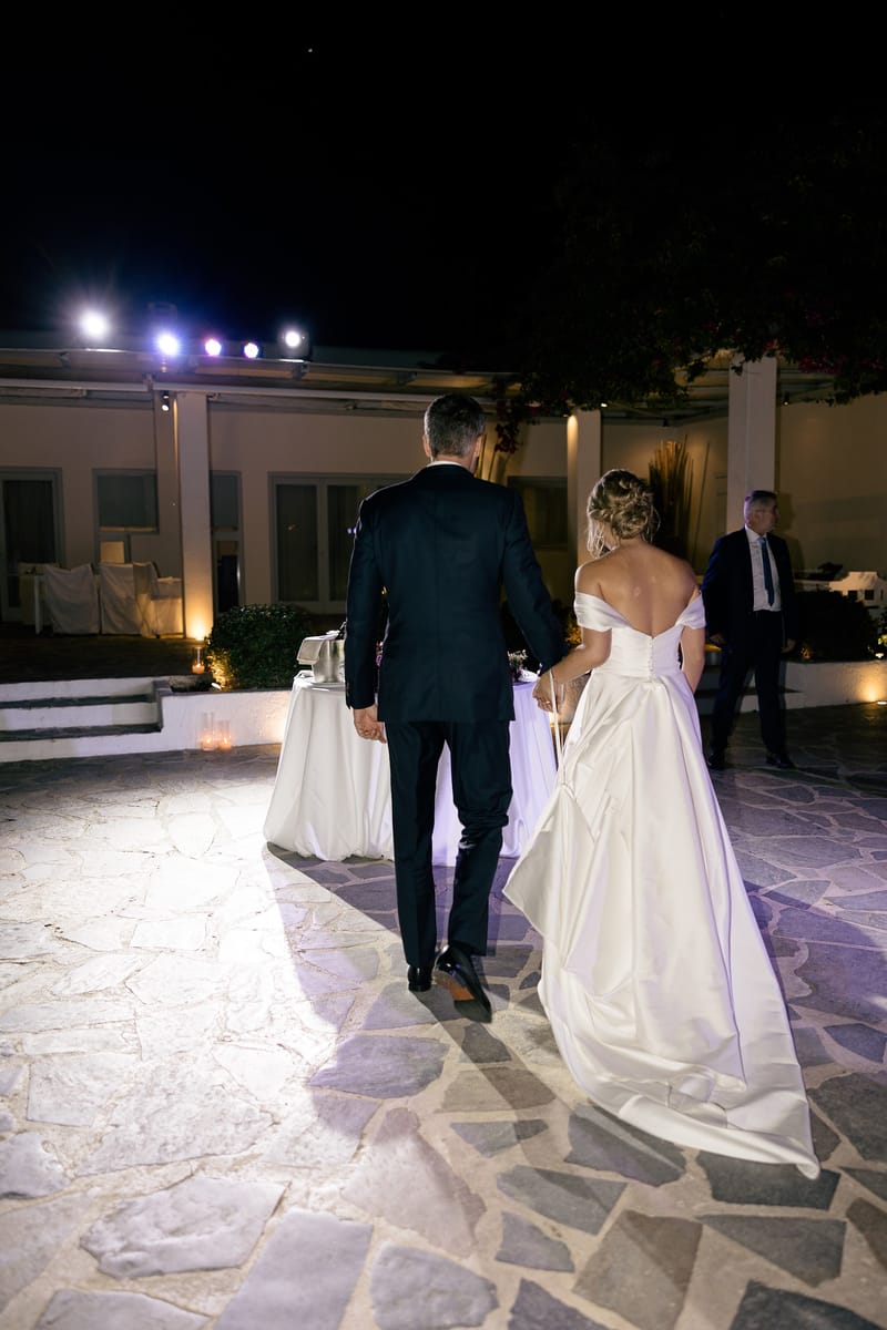 Lauren and Ioannis Wedding at the Gallery Venue of the Island Art and Taste venues in the Athenian Riviera