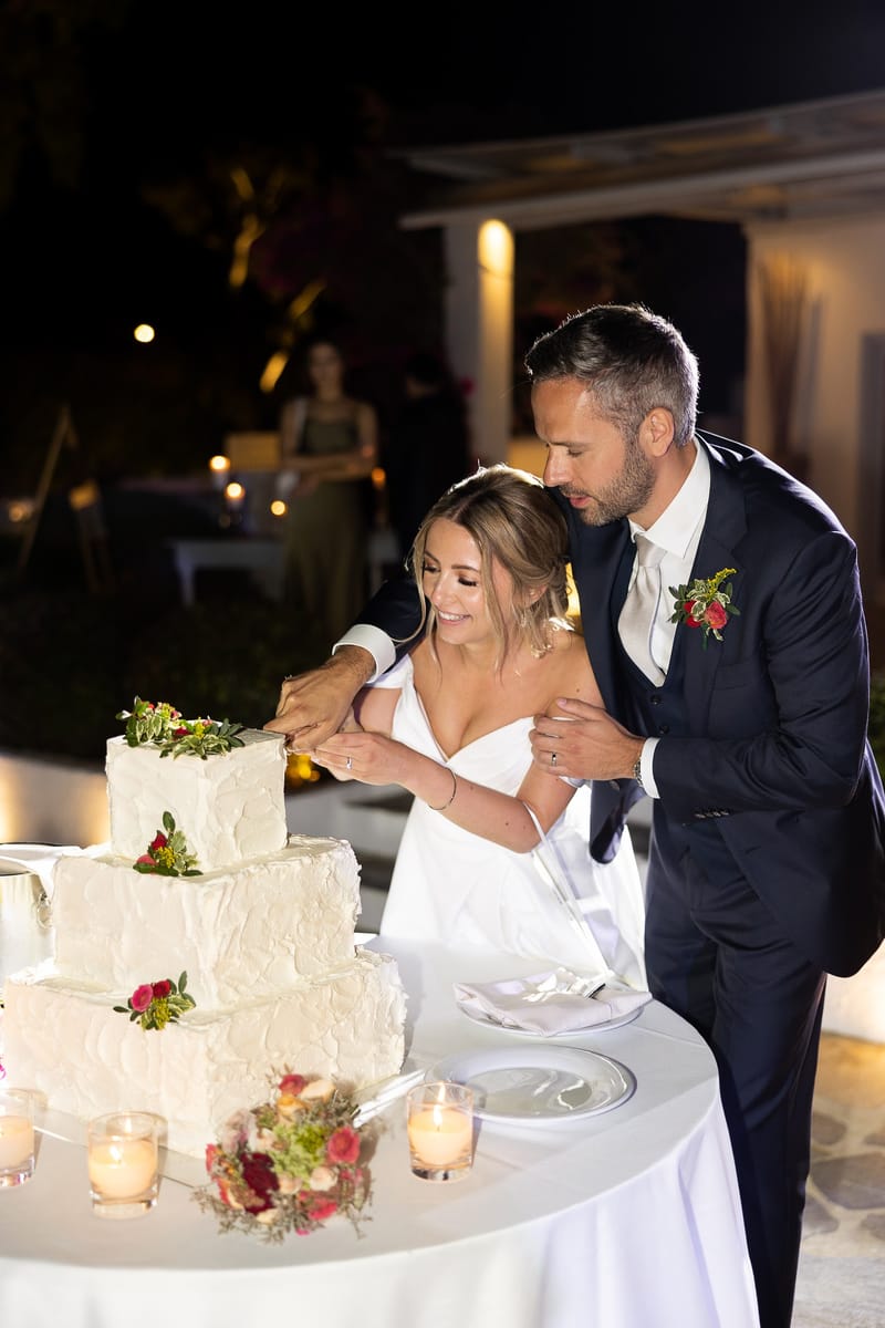 Lauren and Ioannis Wedding at the Gallery Venue of the Island Art and Taste venues in the Athenian Riviera