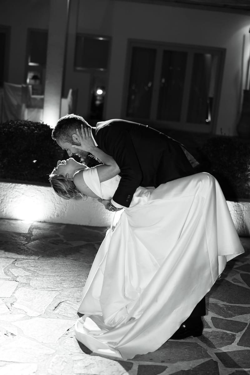 Lauren and Ioannis Wedding at the Gallery Venue of the Island Art and Taste venues in the Athenian Riviera