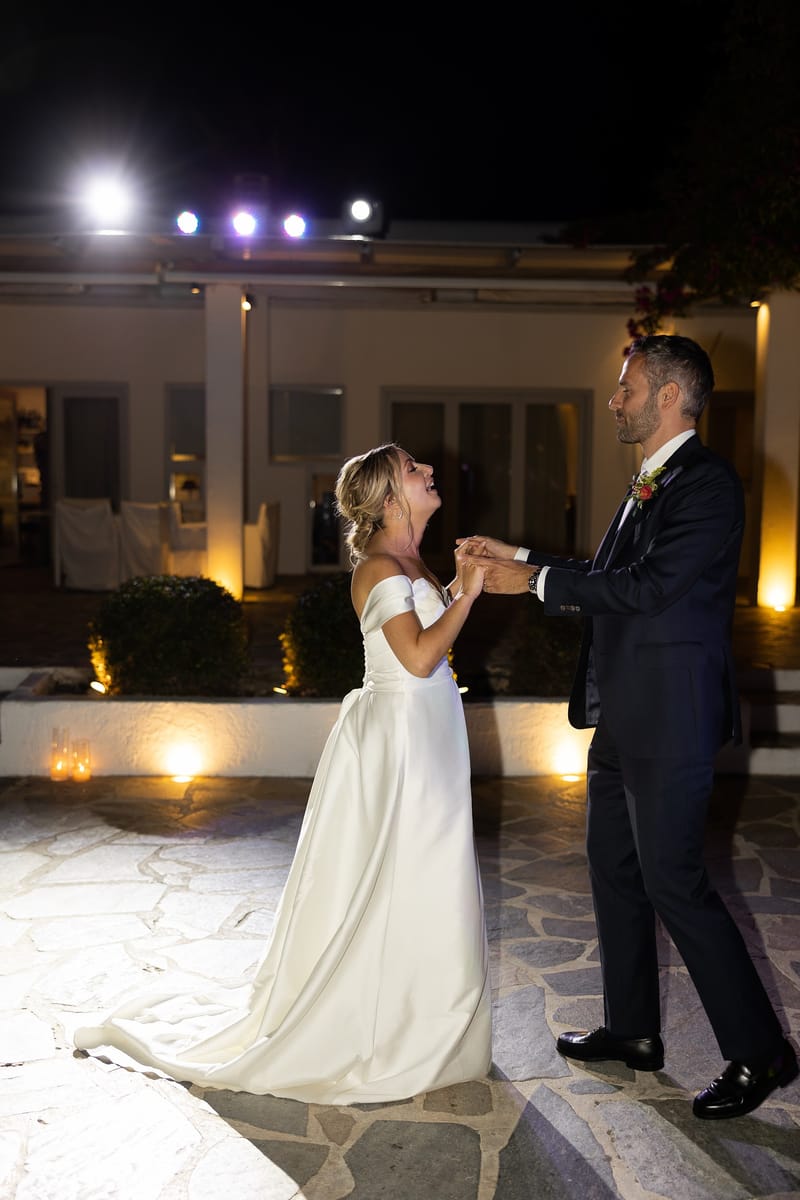 Lauren and Ioannis Wedding at the Gallery Venue of the Island Art and Taste venues in the Athenian Riviera