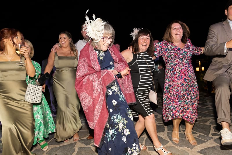 Lauren and Ioannis Wedding at the Gallery Venue of the Island Art and Taste venues in the Athenian Riviera