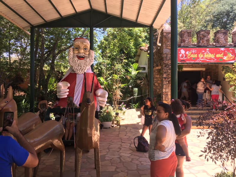 Casa de papai noel com Fabriqueta de Chocolate