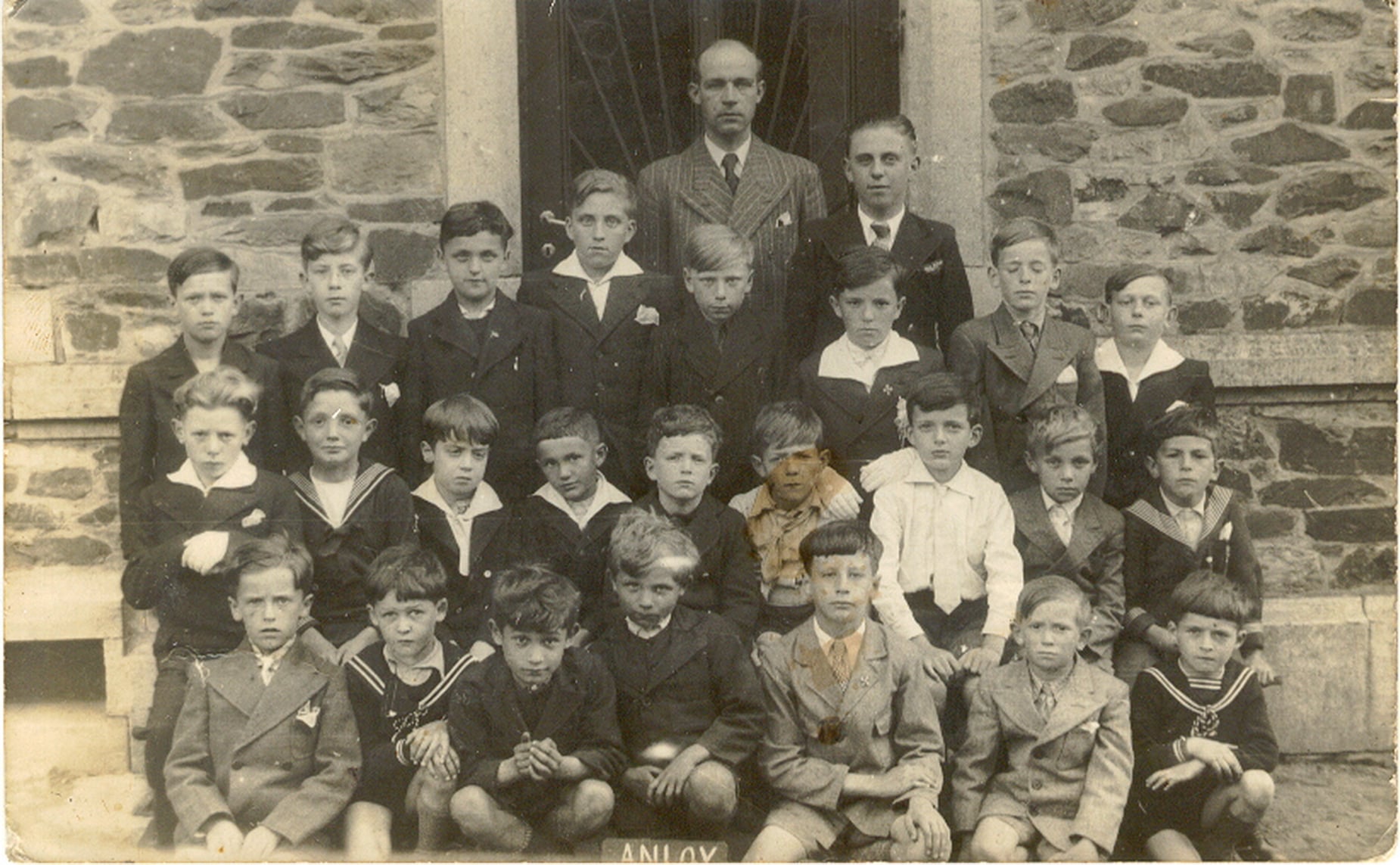 Ecole primaire des garcons d Anloy en 1940