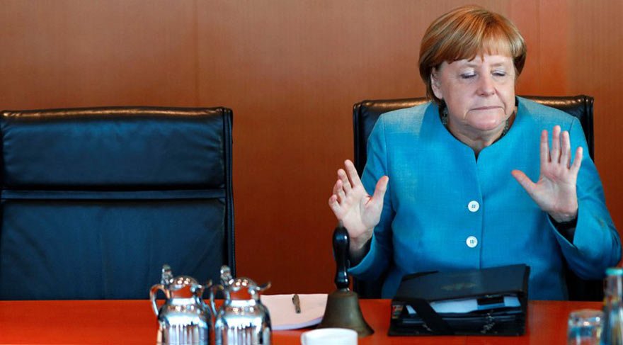 Merkel, 4. kez başbakanlık koltuğuna oturmaya çok yakın