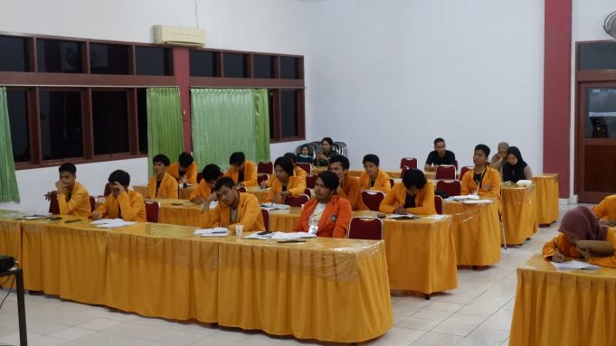 BEM FIP UNM Harap Peserta Jadi Agent of Change Melalui LK II