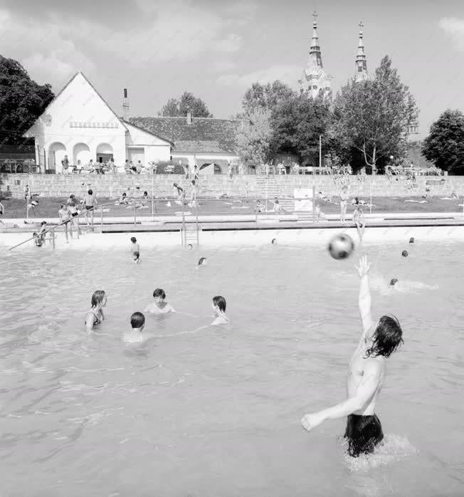 Váci Strand - 1974