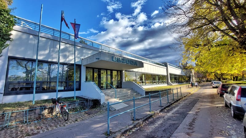 Kényszerű díjemelés januártól az uszodában