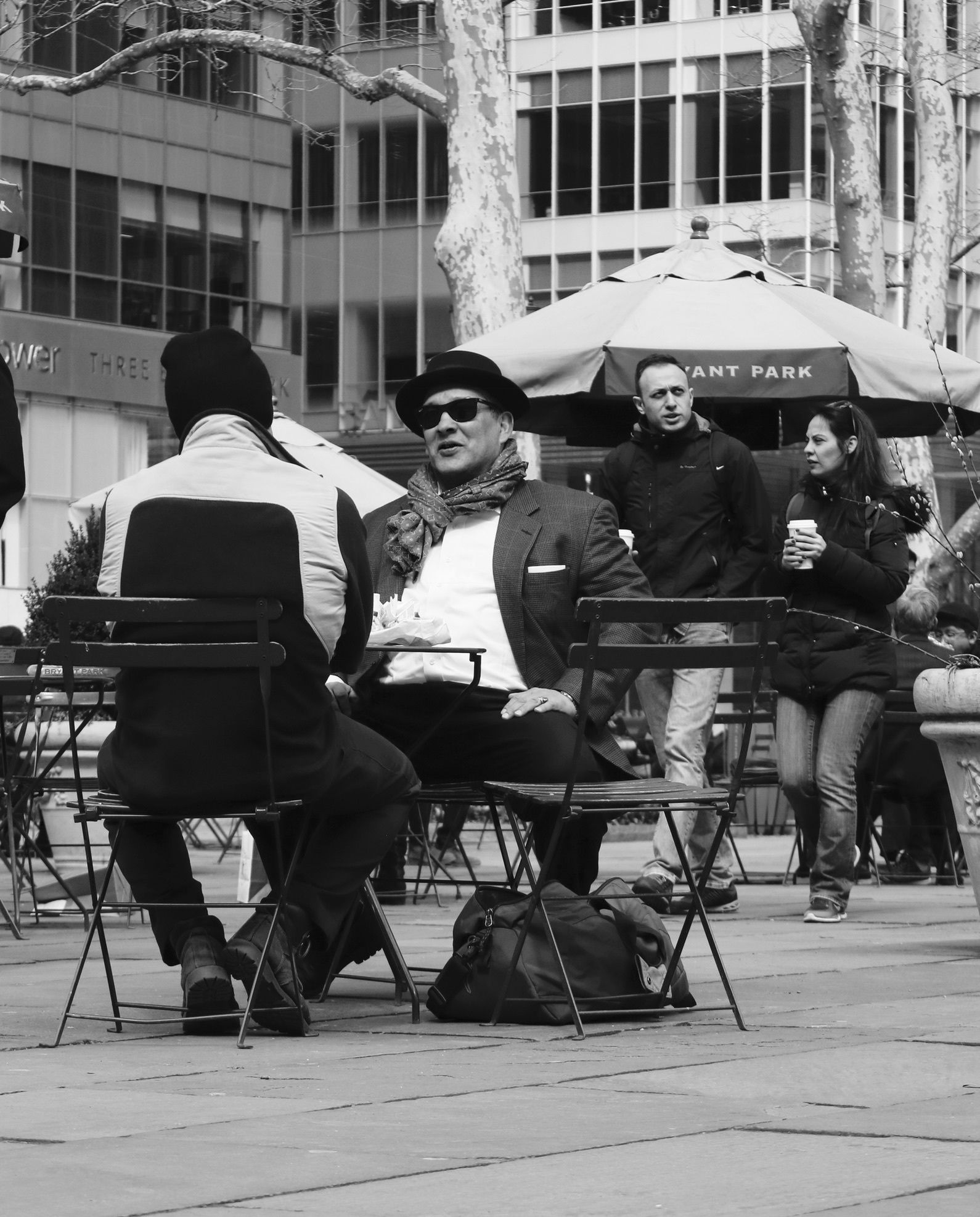 216. Chat in Bryant Park, NY