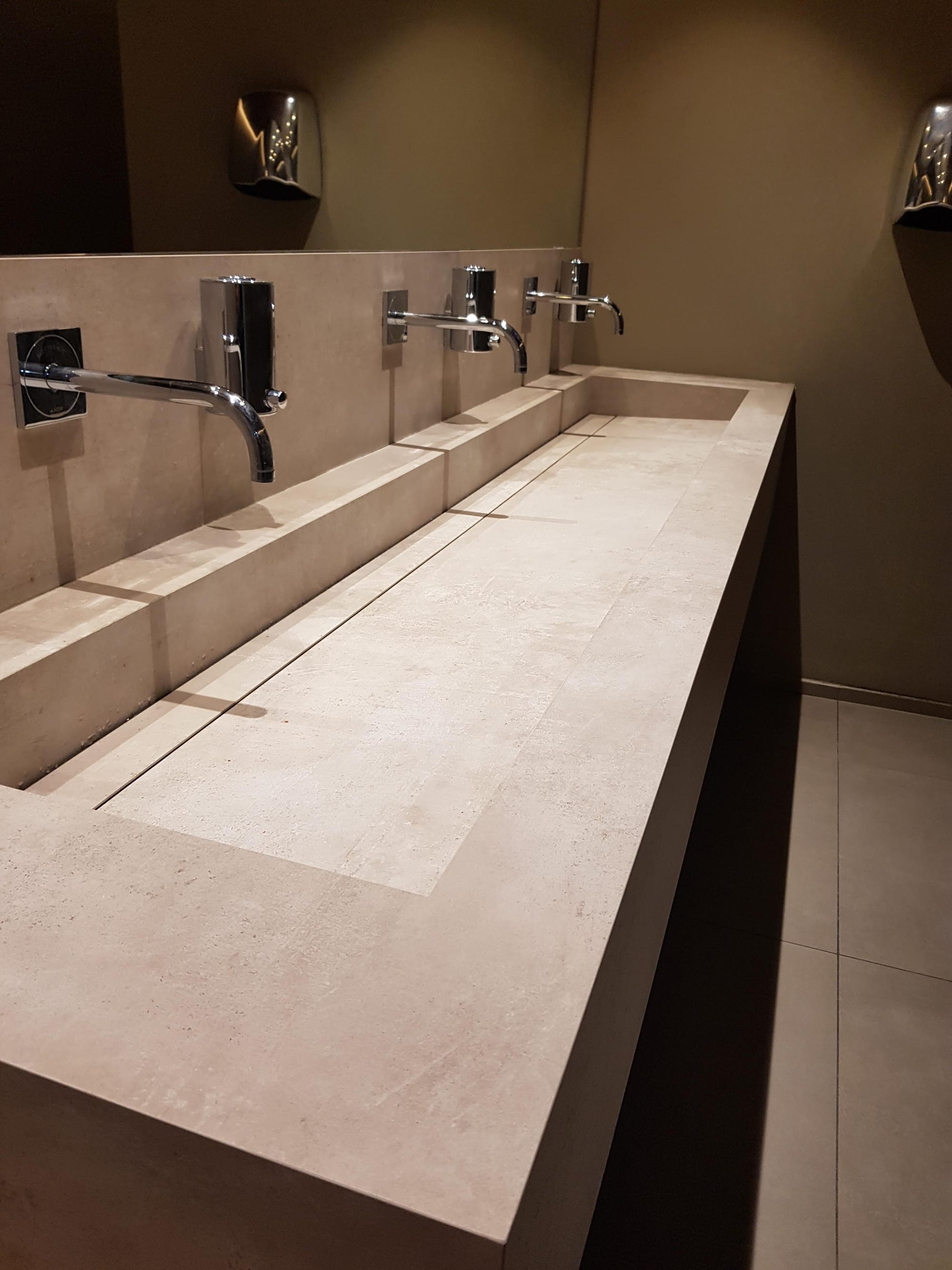 Custom Counterop Restaurant Milan