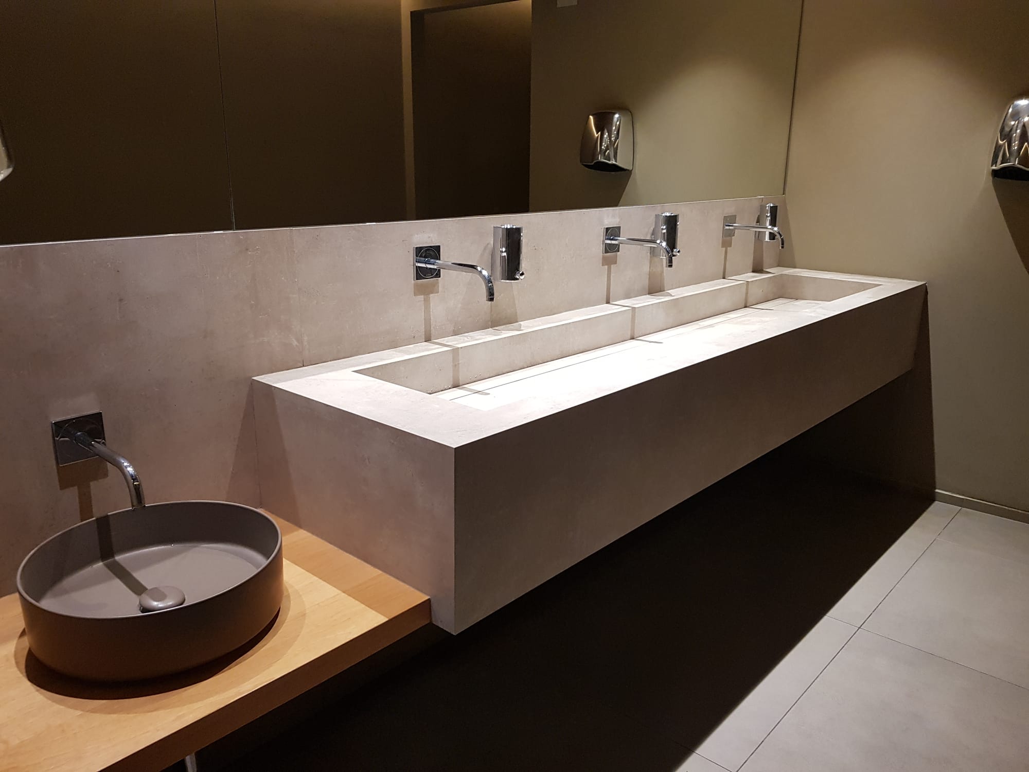 Custom Counterop Restaurant Milan