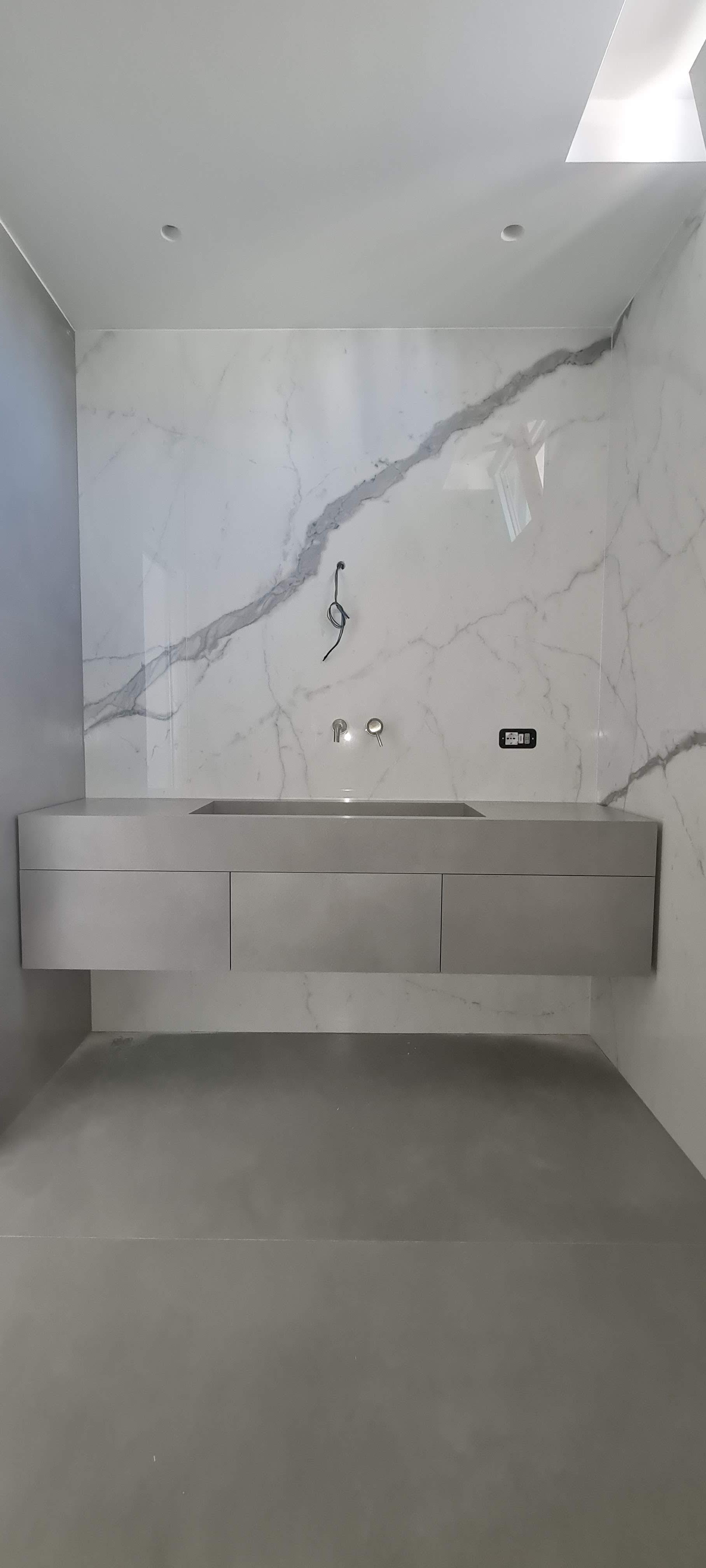 Custom Bath furniture coated with ceramic - Private sea house