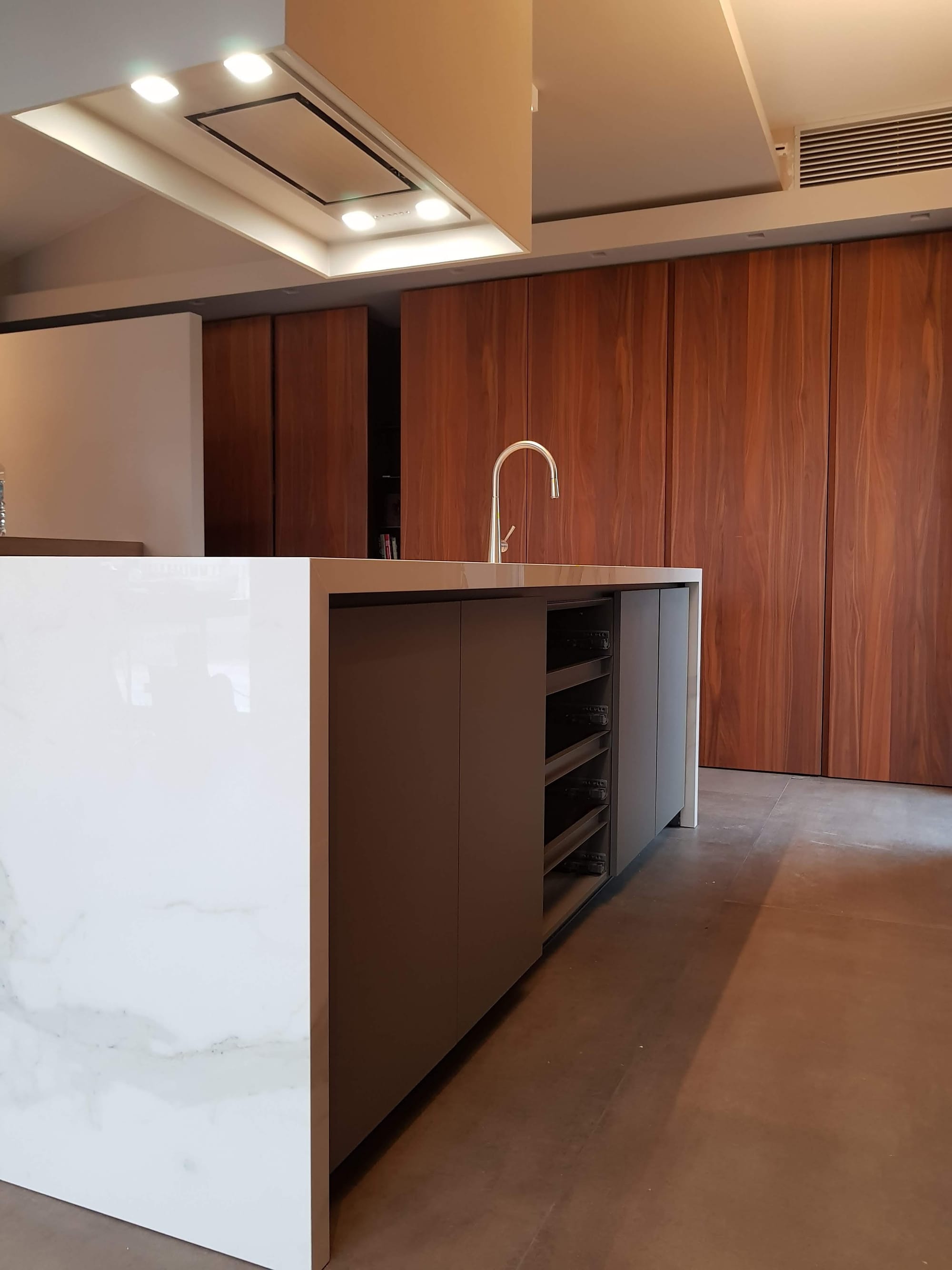 Kitchen Island - Private Villa