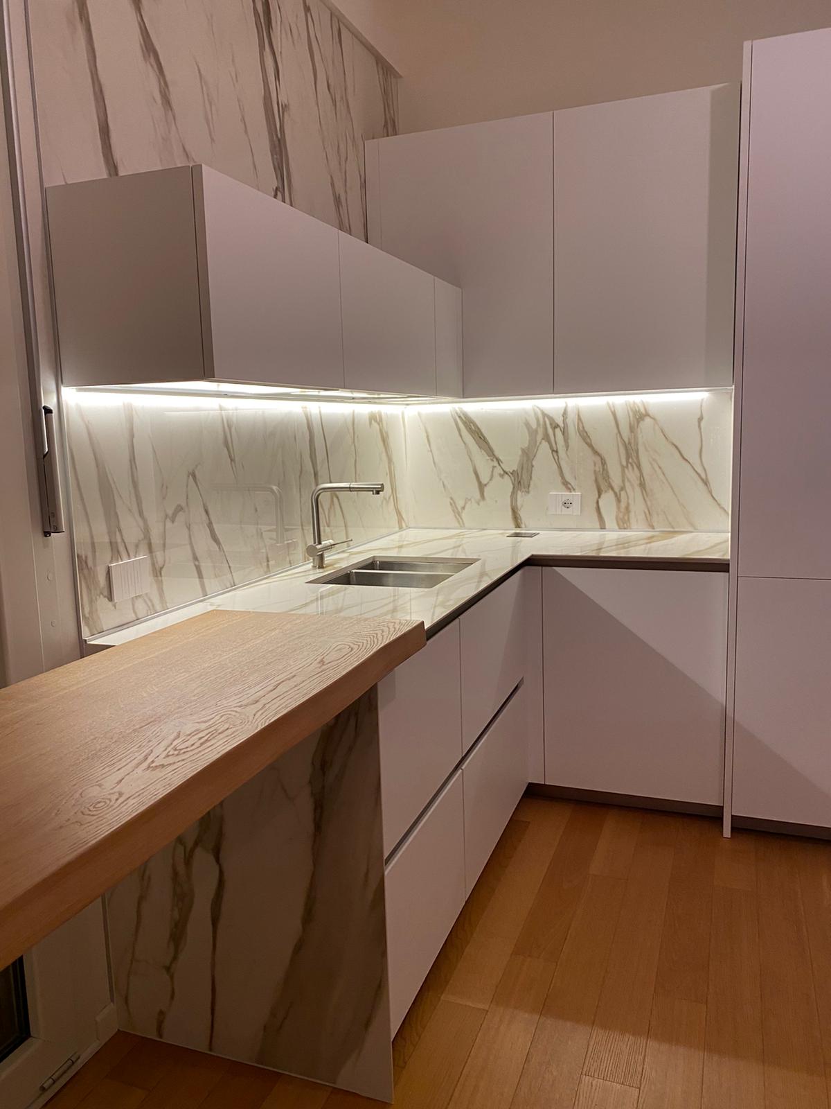 Custom Kitchen - Sea House