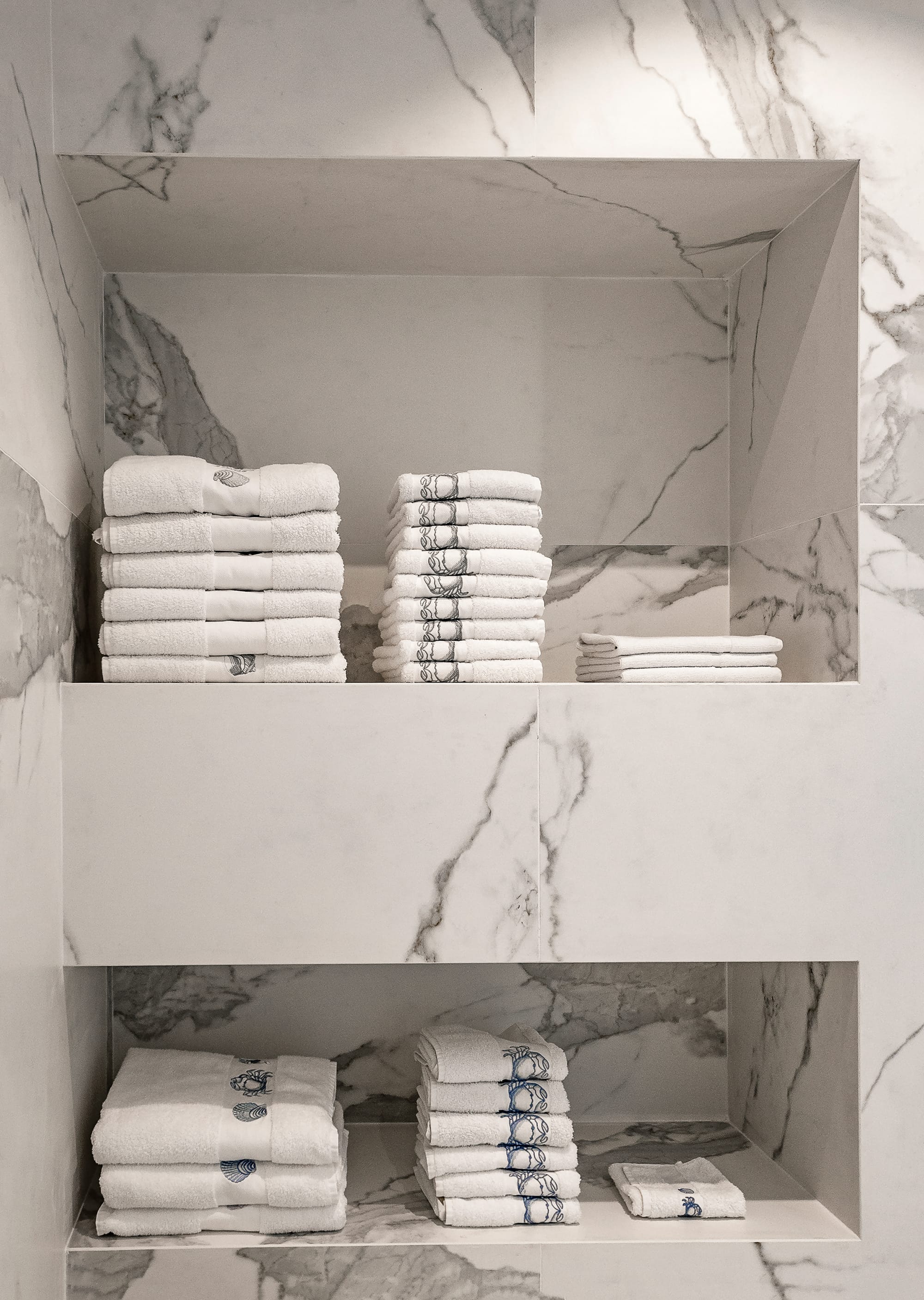 Statuario Bathroom - Private House