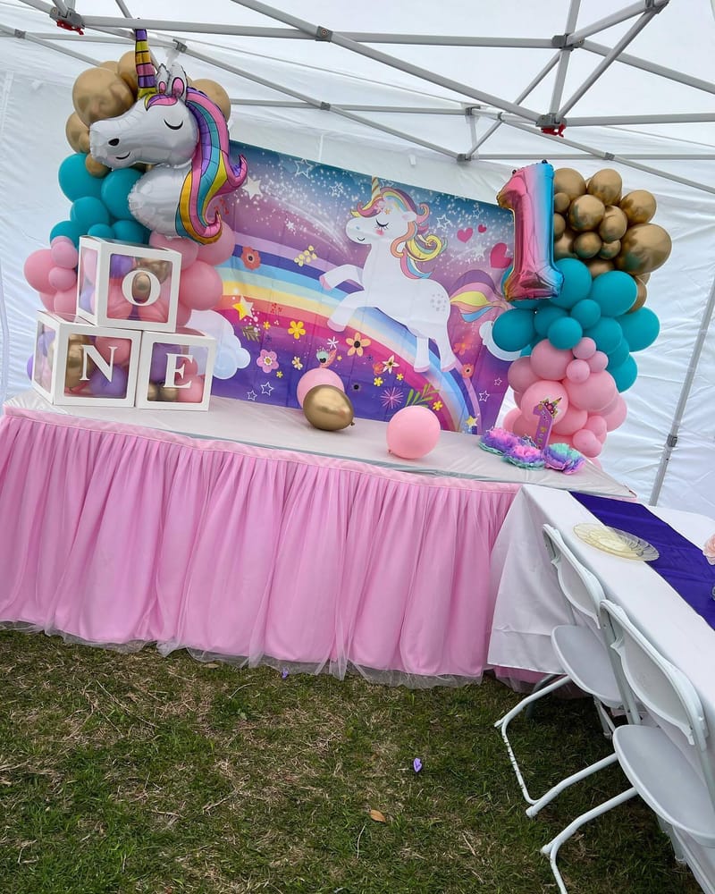 Balloon Arches, Garlands, Balloon Walls and More