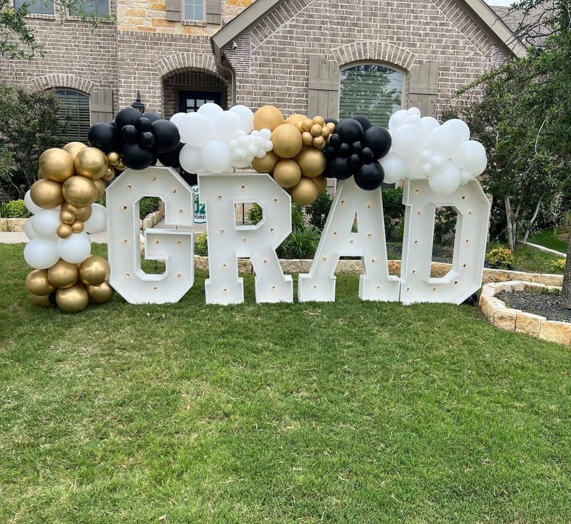 Balloon Arches, Garlands, Balloon Walls and More