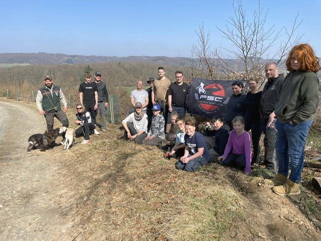 Baumpflanzaktion im Flowtrail