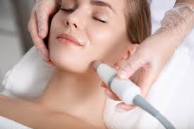 Reduce Pores and Remove Pigment With the Revlite Laser Treatment