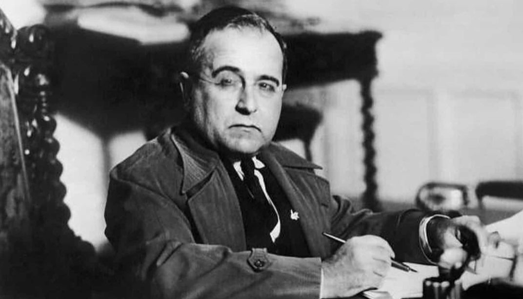 O BRASIL ESQUECIDO DE GETULIO VARGAS  Em 24 de agosto de 1954, o então presidente colocou fim à sua vida no Palácio do Catete, no Rio de Janeiro.