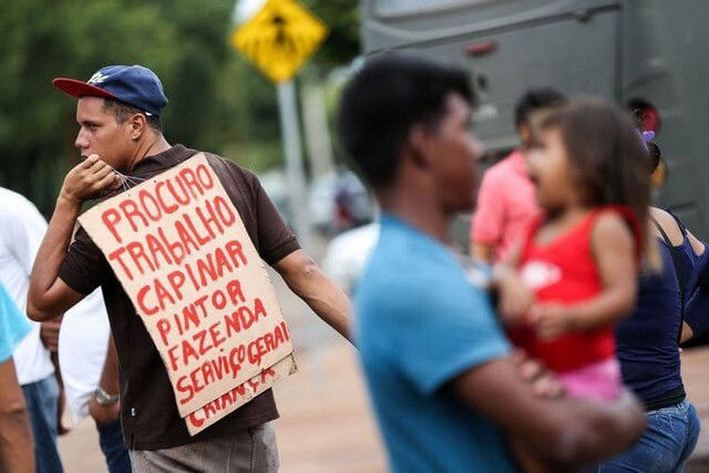 MESMO DEPOIS DAS REFORMAS TRABALHISTAS PORQUE O BRASIL NAO GERA EMPREGOS FORMAIS PORQUE ? PORQUE FOI UMA ARMACAO E O POVO CAIU