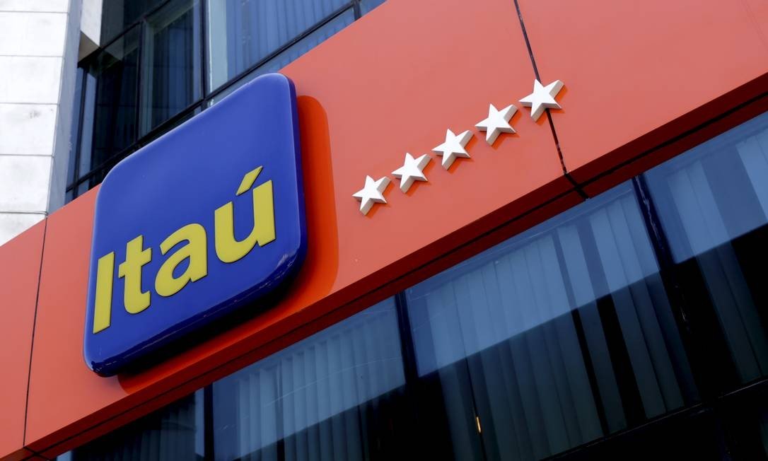 O Banco Central e sua quadrilha começa abrir as portas pra transferência de ativos ao Itaú que ja faturou bilhoes so esse ano de 2021 em plena crise ,,