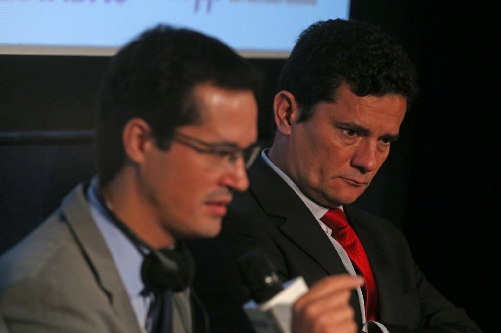 Sergio Moro é associado a “revolving door” por atuação em Alvarez & Marsal. O que é a prática?