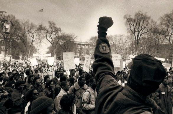 Conceitos de Revolução e emancipado e suas relações