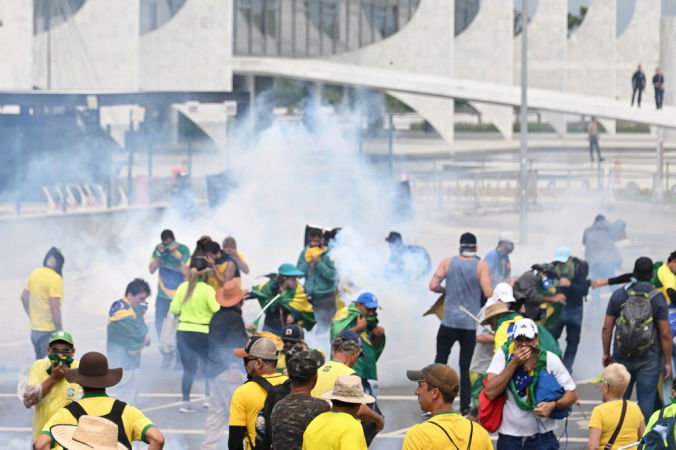 Extremistas roubaram armas do Planalto de área que cuida da segurança de Lula