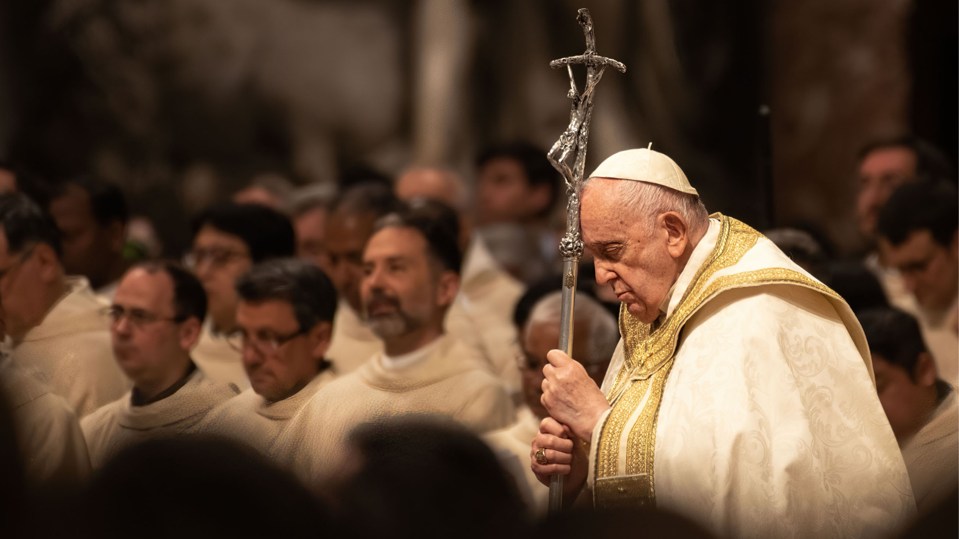 A COMANDO DE QUEM O BANCO DO VATICANO E CONTROLADO