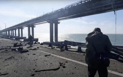 Putin acusa Ucrânia de explosão na ponte da Crimeia e chama de terrorismo