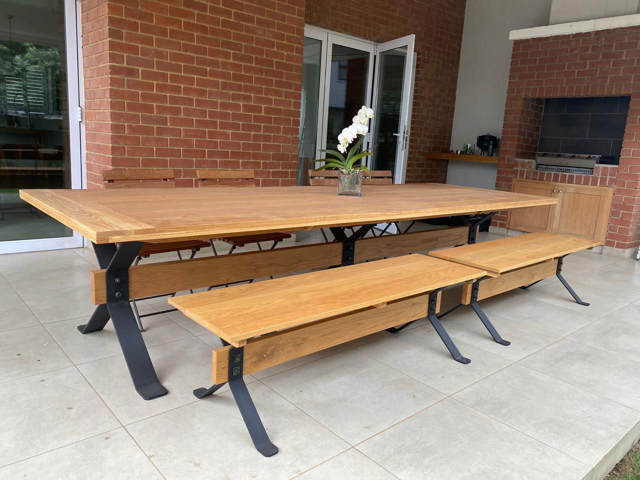 Patio outdoor table