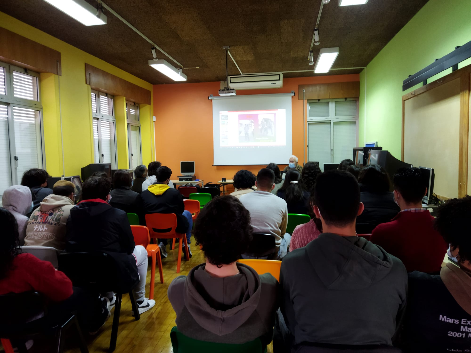 Colóquio sobre a "Guerra do Ultramar"