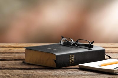 الفصل الثاني والعشرون - مُحرقة إبراهيم - الآية الأولى