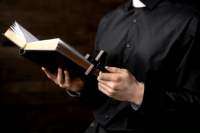 الفصل الحادي والثلاثون - عِتاب لابان ليعقوب - الآيات السادسة والعشرون حتّى الثالثة والثلاثون