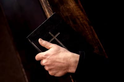 الفصل الحادي والأربعون - ترقيّة يوسف - الآيات السابعة والثلاثون حتّى السادسة والأربعون