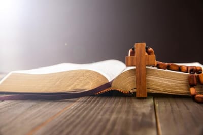 الفصل السابع والأربعون - مُقابلة فرعون - الآيات الثامنة حتّى الثانية عشر