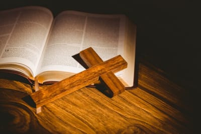 الفصل الرابع - سِفِر الخروج - هارون لسان حال موسى - الآيات الرابعة عشر حتّى السابعة عشر