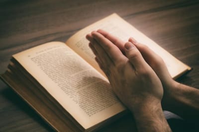 الأربعاء من أسبوع الآلام